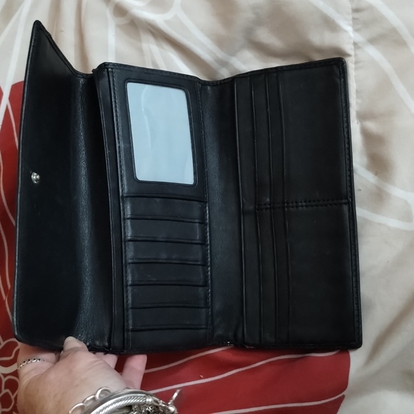 COACH TRIFOLD WALLET, BLACK LEATHER 12 CREDIT CARD COMPARTMENTS + ID - Picture 3 of 4